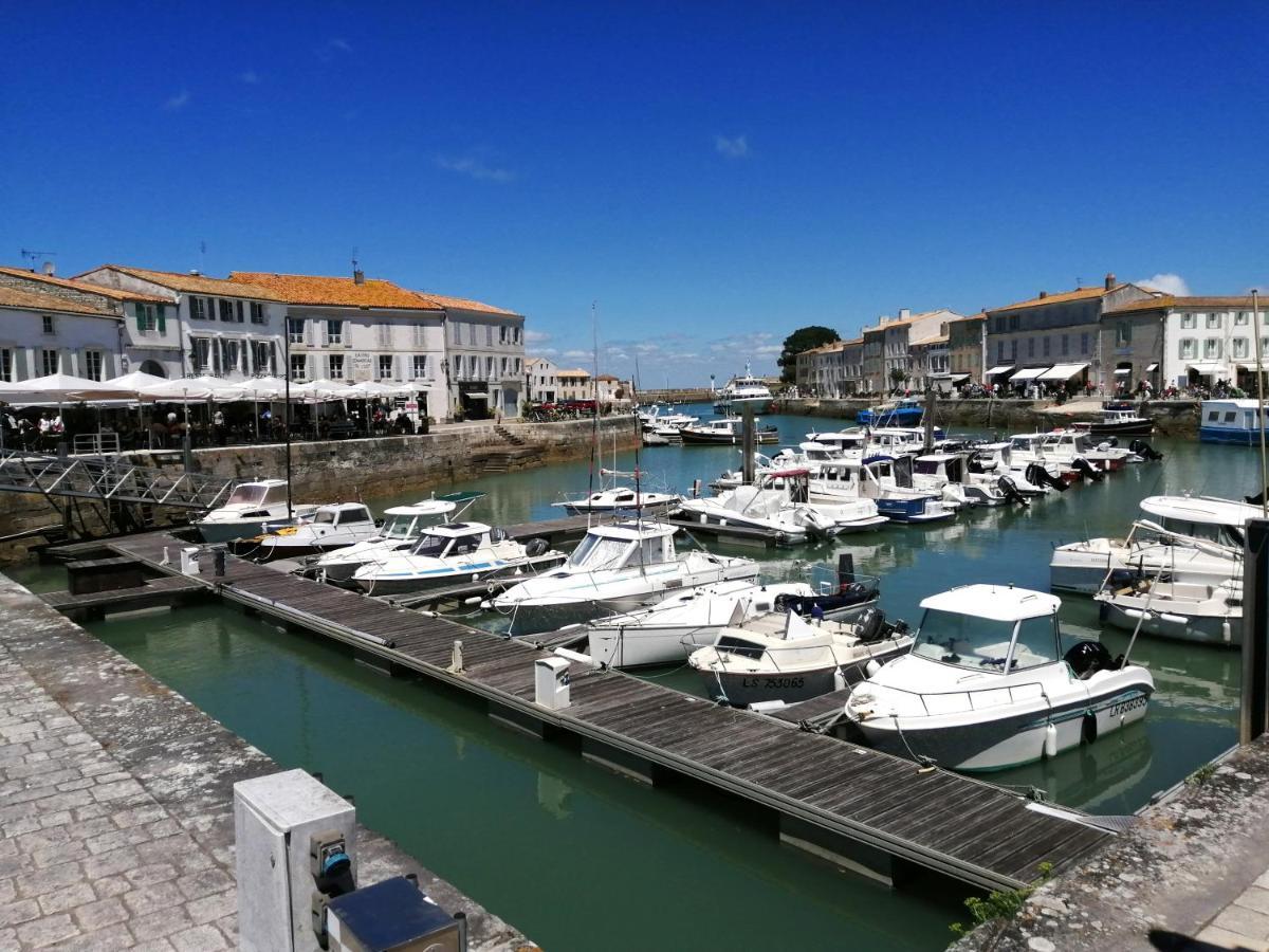 Appartement Elegant Avec Vue Sur Le Port Saint-Martin-de-Re ภายนอก รูปภาพ